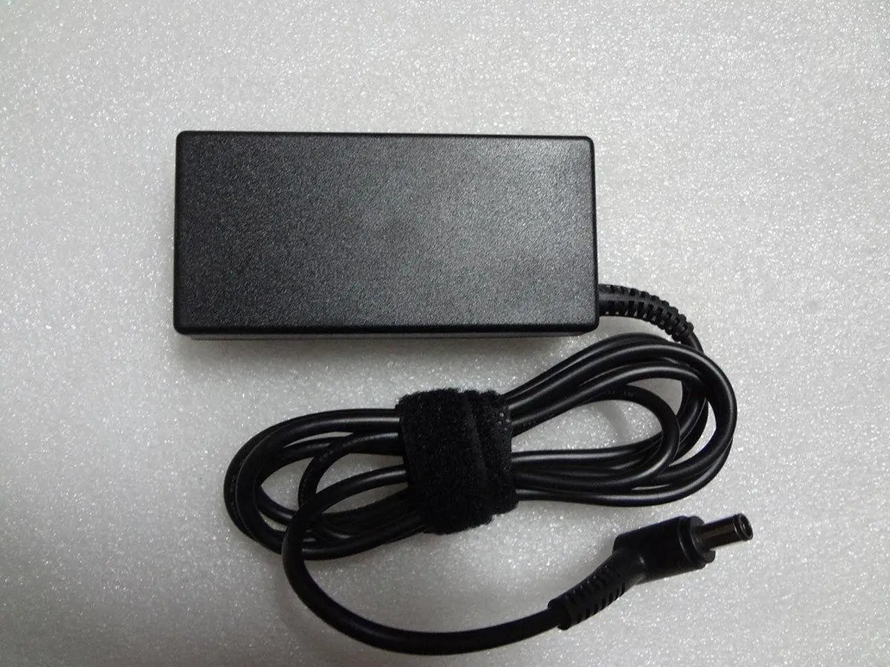 Alt view image 4 of 5 - Original for HP 65W 19.5V 3.33A TPC-LA58 PA-1650-39HE 724264-001 AC Adapter