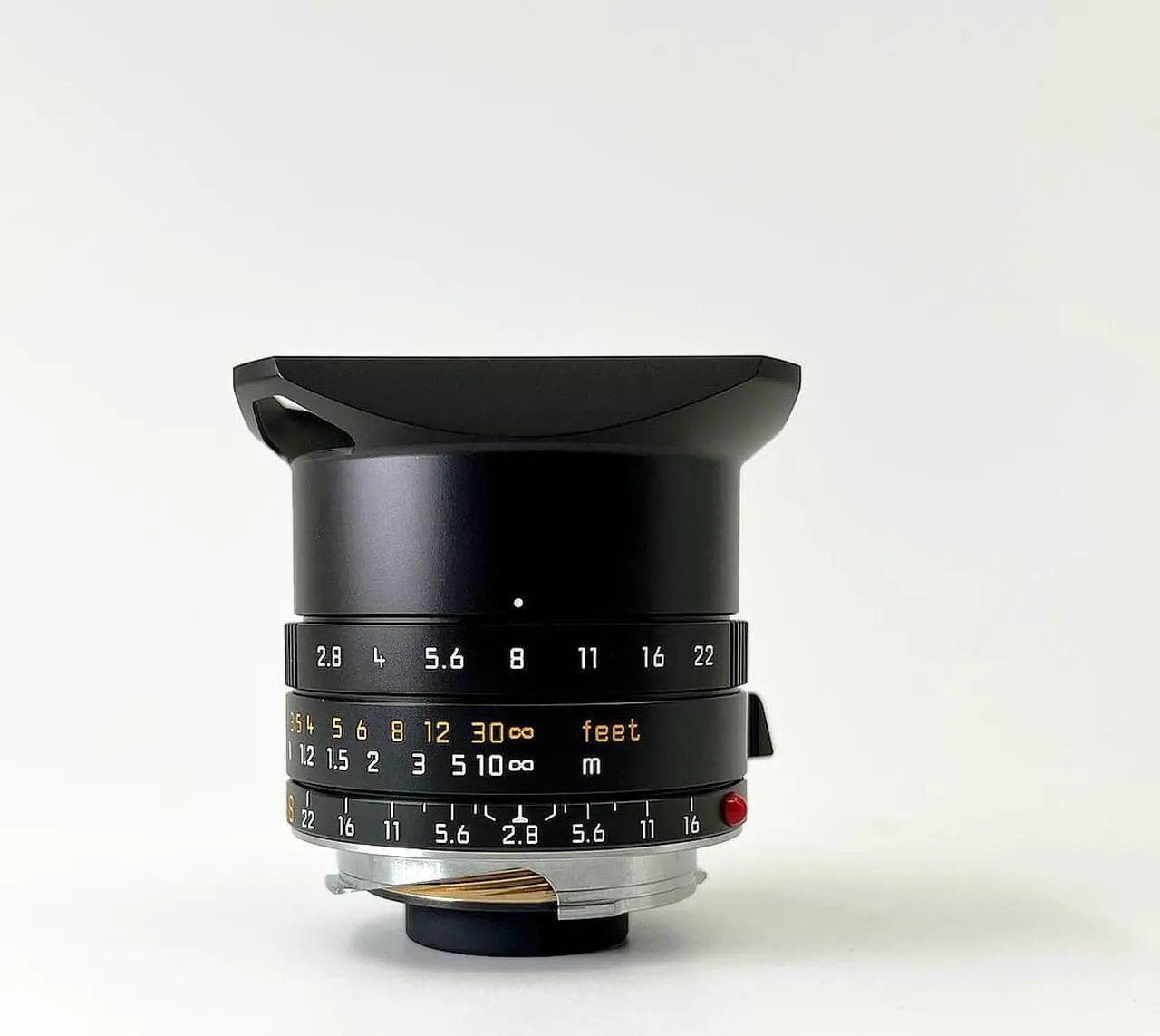 Alt view image 4 of 4 - Leica Elmarit-M 28mm f/2.8 ASPH Lens