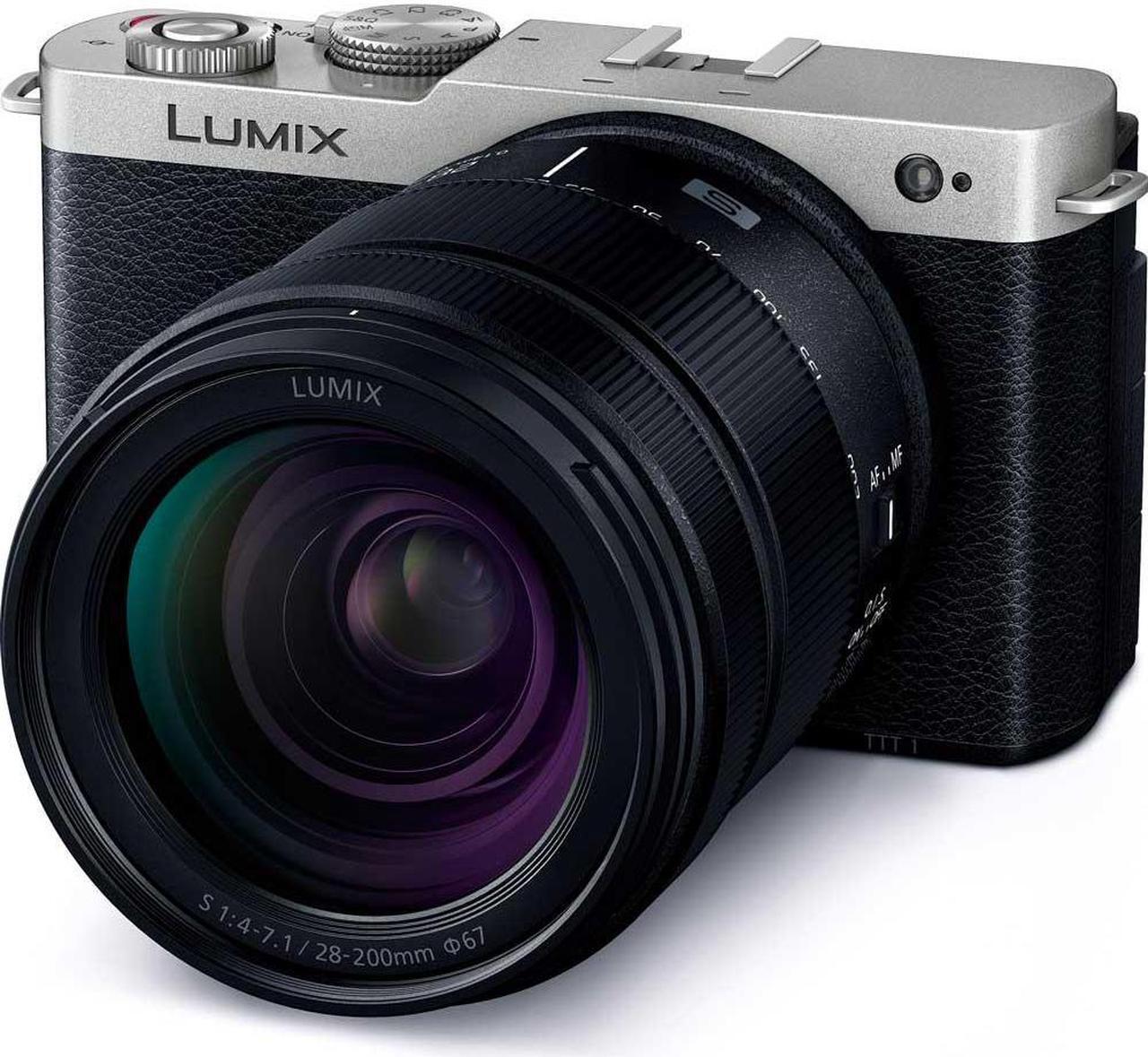 Main image of Pansonic LUMIX S9 Full Frame Camera with 28-200mm  L Mount Lens, Compact Mirrorless Camera for Content Creators with Real Time LUT, Open Gate and Easy Sharing of Photos & Video (Silver)