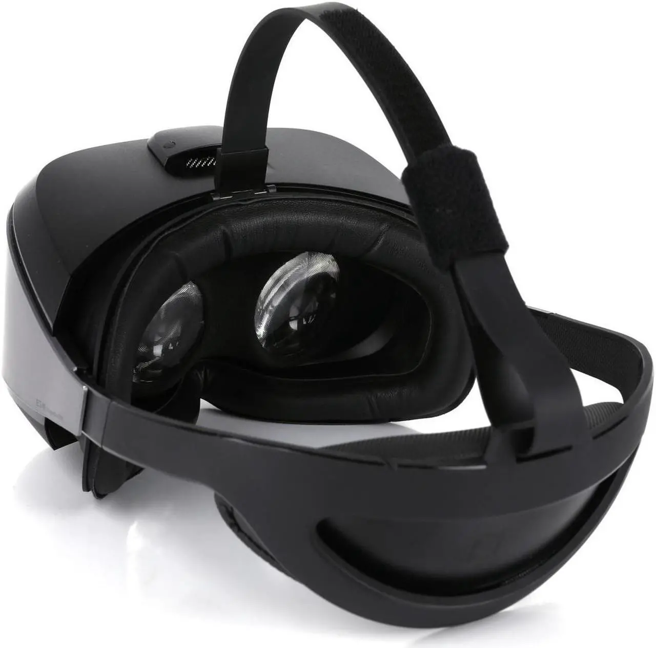 Alt view image 5 of 7 - DPVR E3 4K Gaming Combo with E3 4K VR Gaming Headset and NOLO Controller