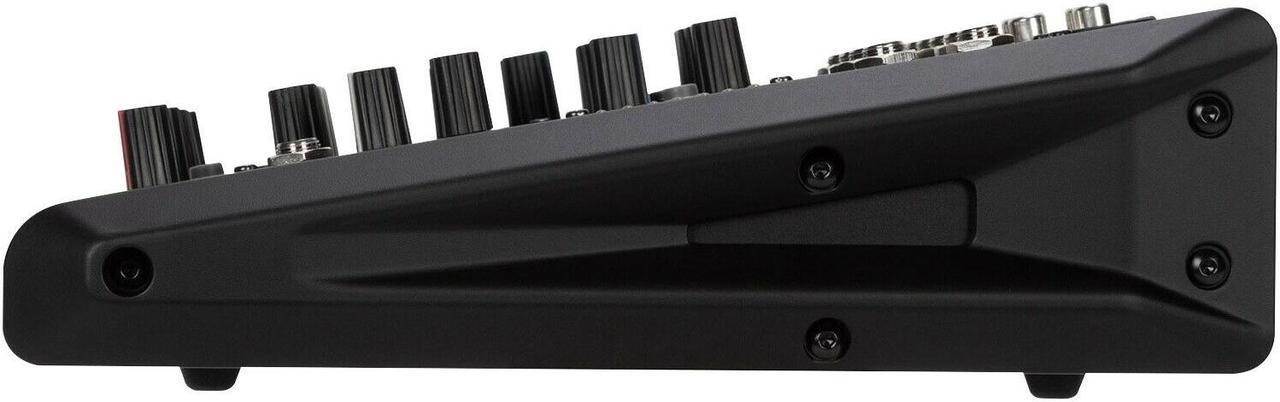 Alt view image 11 of 20 - 6 Channel Mixer w/ FX By RCF
