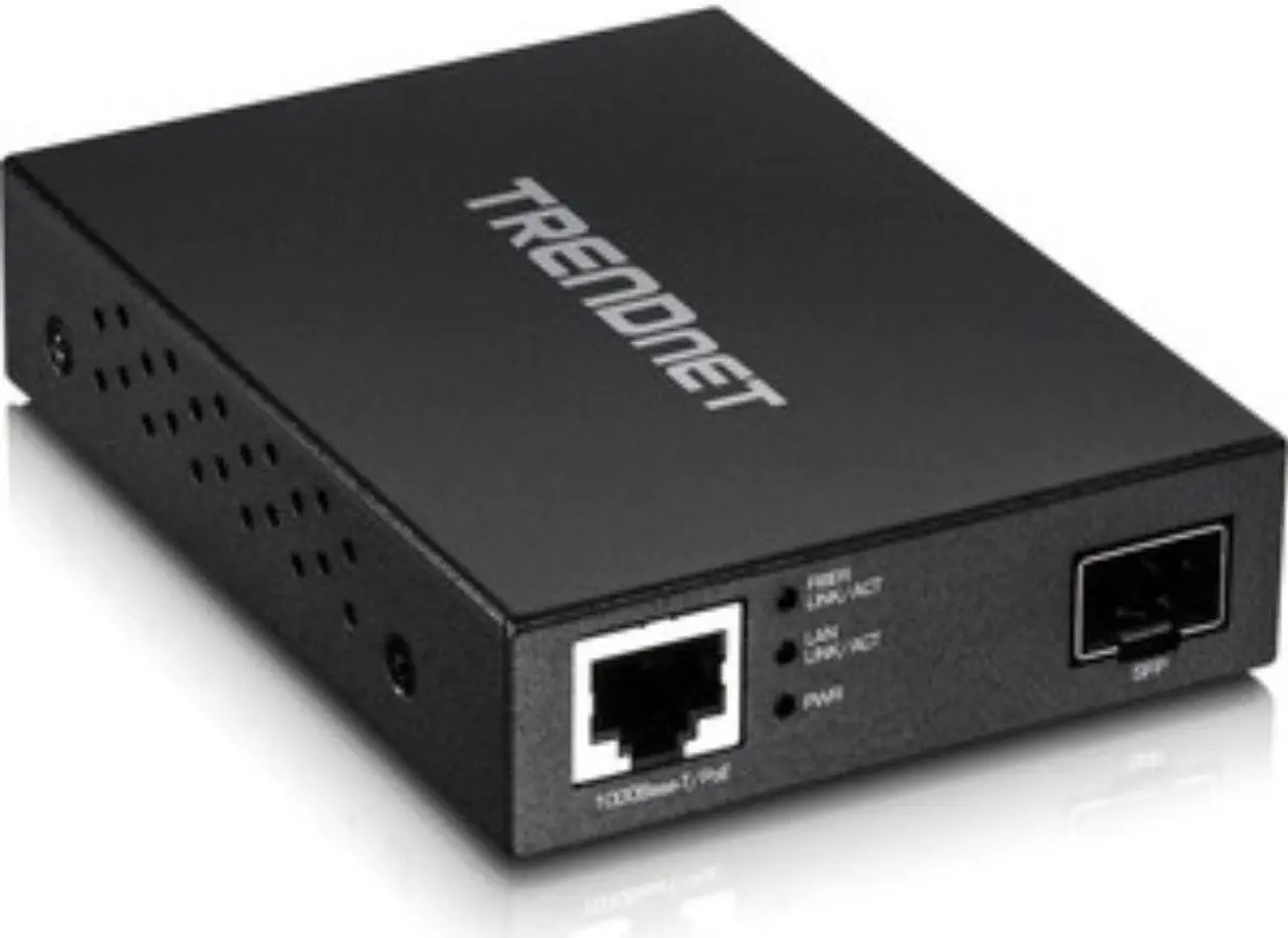 Alt view image 6 of 12 - TRENDnet TFC-PGSFP Gigabit PoE PD SFP Fiber Media Converter