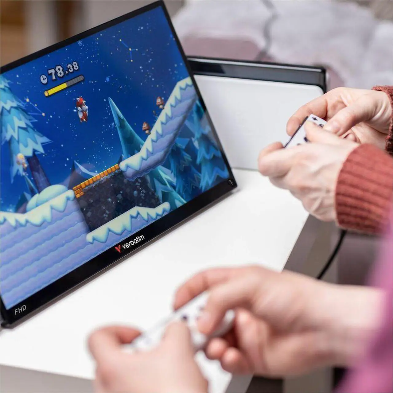 Alt view image 2 of 7 - Verbatim Portable Touchscreen Monitor Full HD 1080p 15.6" Metal Housing