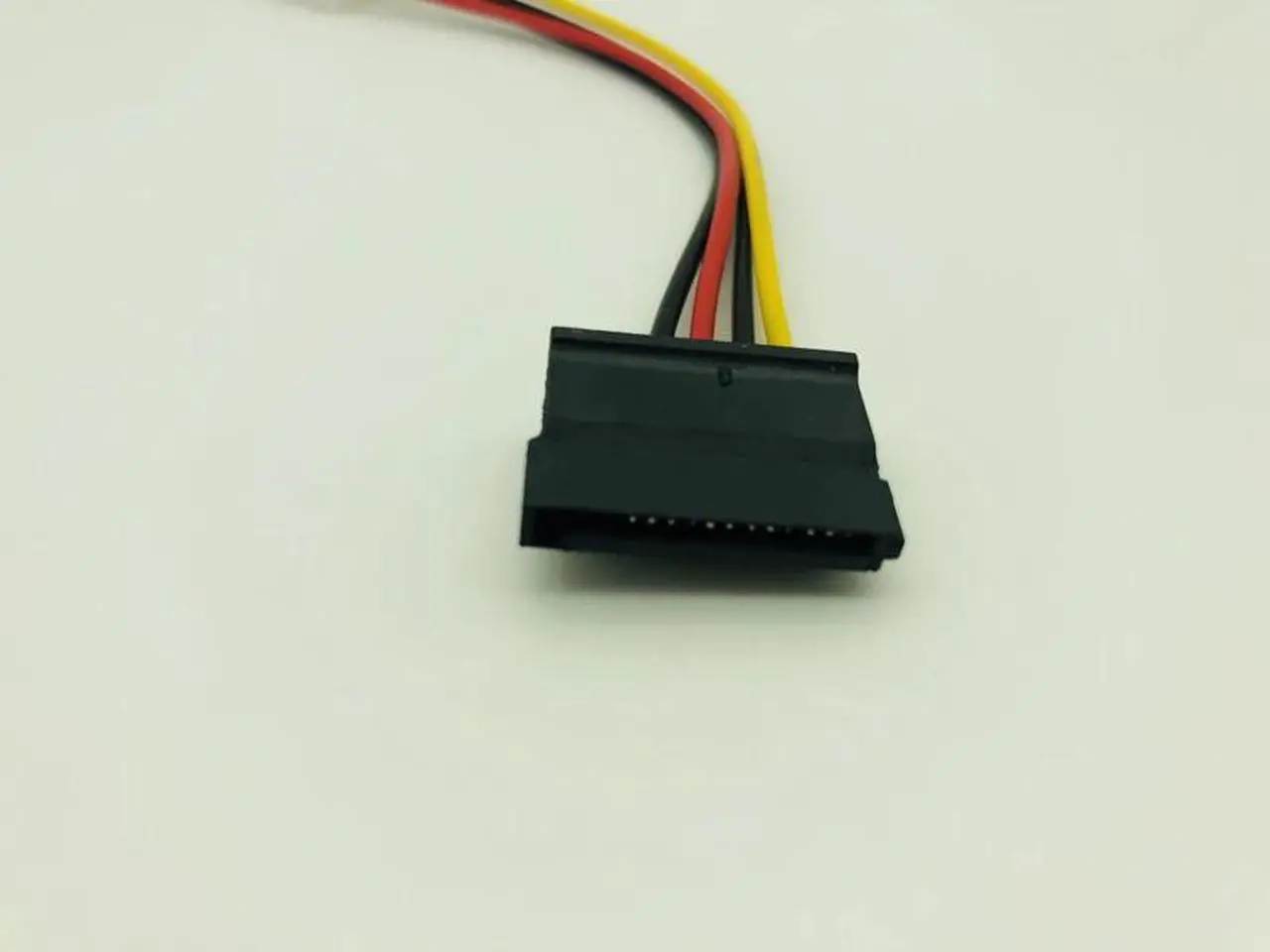 Alt view image 5 of 6 - IDE to Serial ATA SATA HDD Hard Drive Power Adapter Cable SATA Power Cable Cord 15Pin SATA to 4Pin IDE Power for BTC Mining