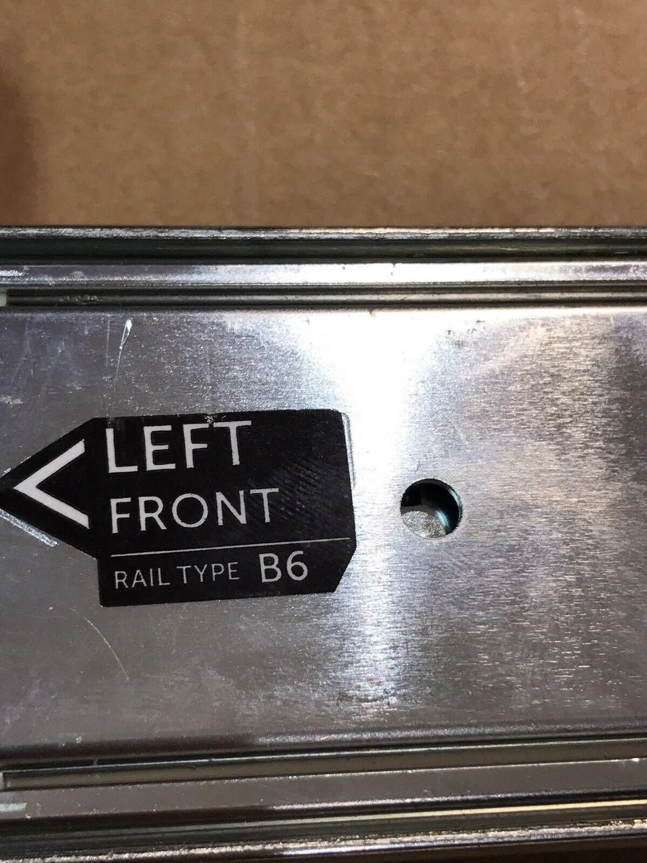 Alt view image 3 of 6 - Dell Sliding Rail Kit Rails B6 R520 R530 R540 R540xd R720 R720xd R730 R730xd II