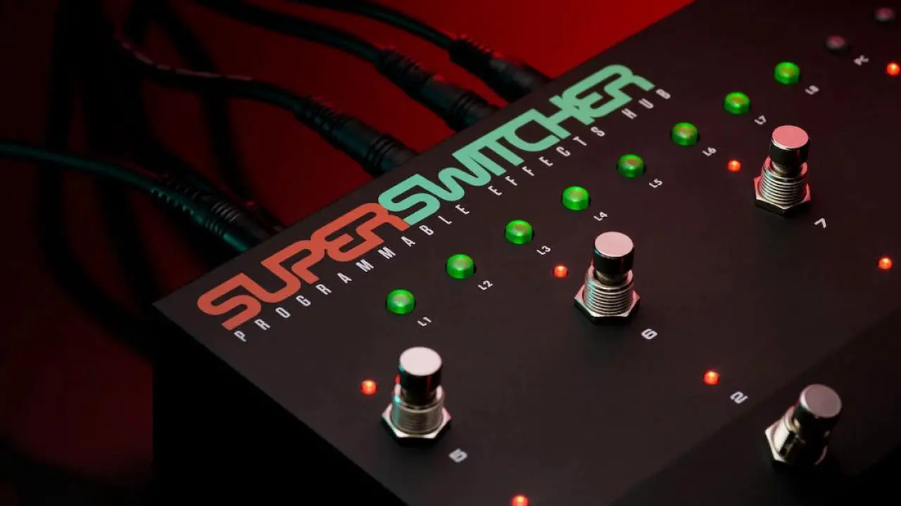 Alt view image 8 of 18 - Electro-Harmonix Super Switcher Programmable Guitar Effects Hub Pedal