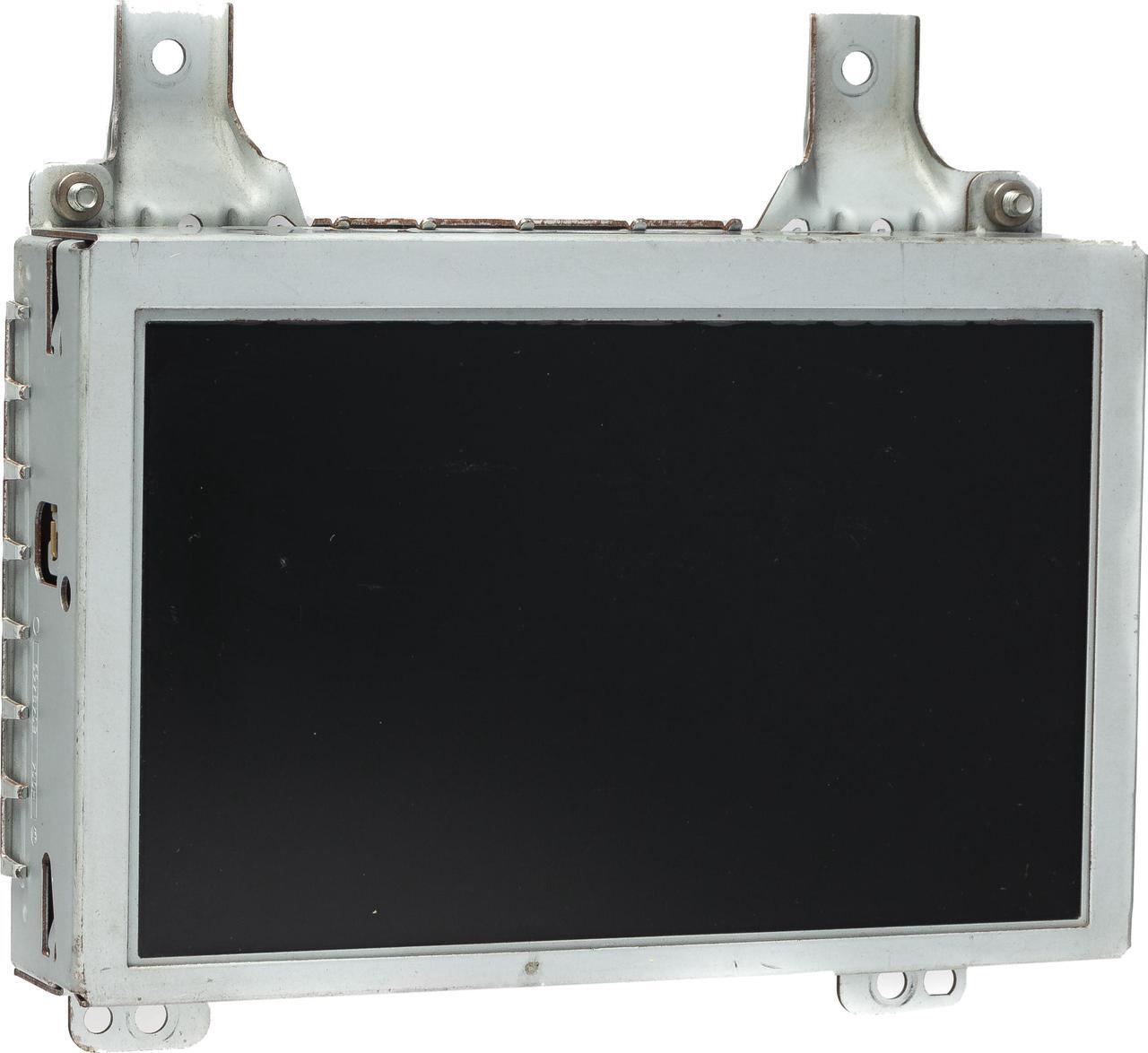 Alt view image 2 of 4 - 2011-13 Hyundai Equus Navigation Information Display Screen Model ID 96563-3N500
