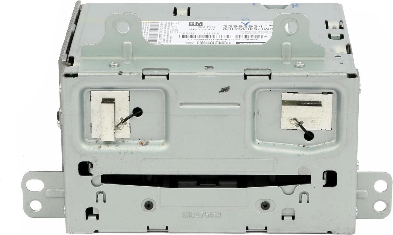 Main image of UNLOCKED 2013 Factory Original Buick Verano AM FM CD Mp3 Radio 23121124