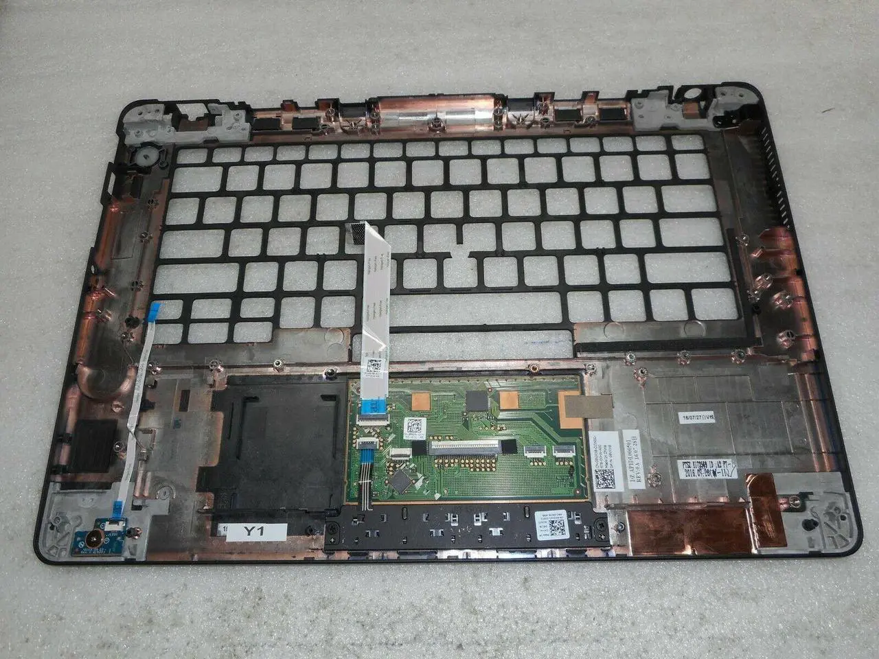 Alt view image 2 of 7 - Genuine Dell Latitude E7470 Palmrest Touchpad  9VXX8  AP1DL000501 , HUF06