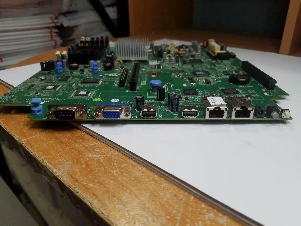 Alt view image 10 of 13 - DELL Ty179 System Board For Poweredge R300 Server