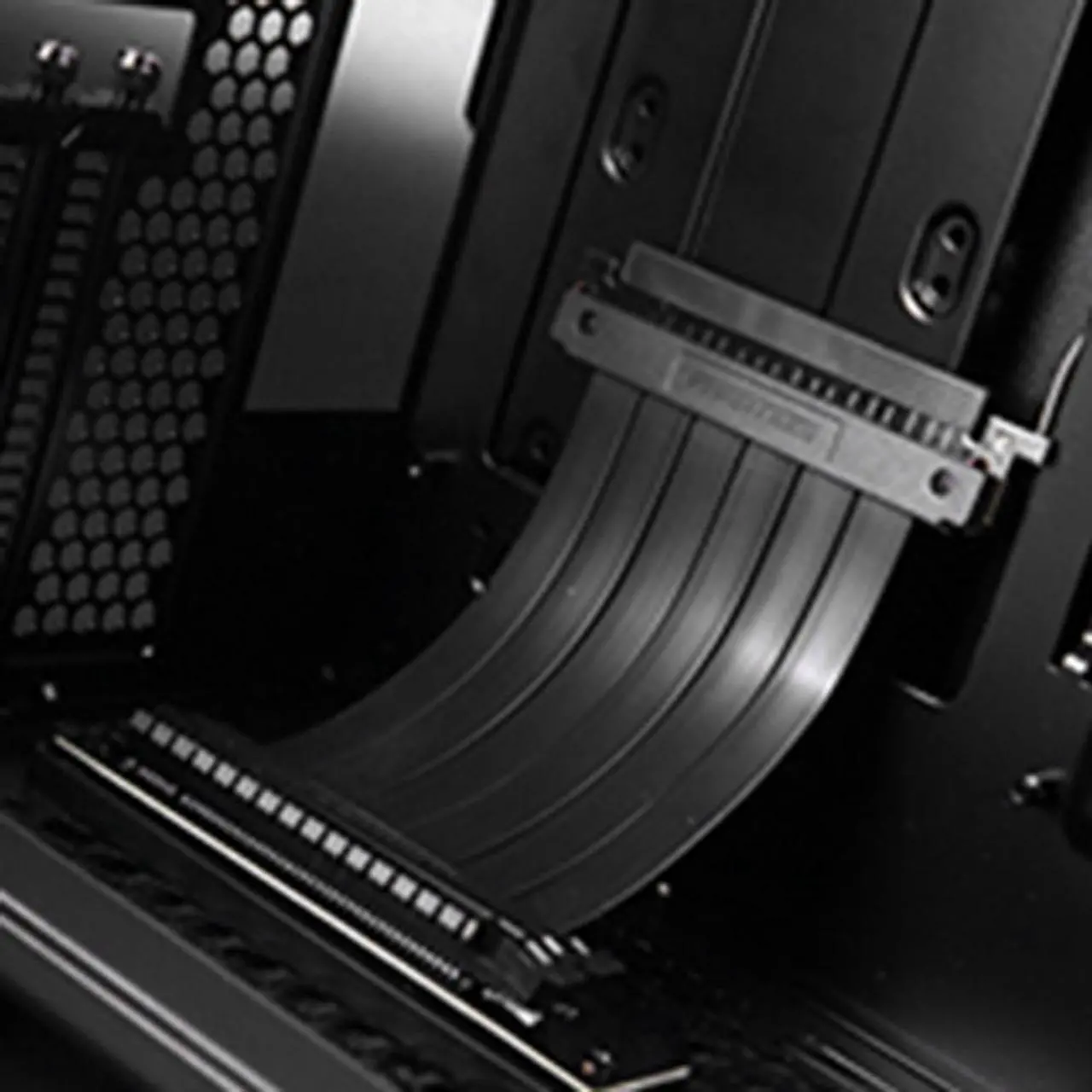 Alt view image 4 of 6 - PHANTEKS FL22 220mm PCI-E x16 Extender Riser Cable Graphics Card PC Vertical Install Chasis PCI Express Extender for Desktop