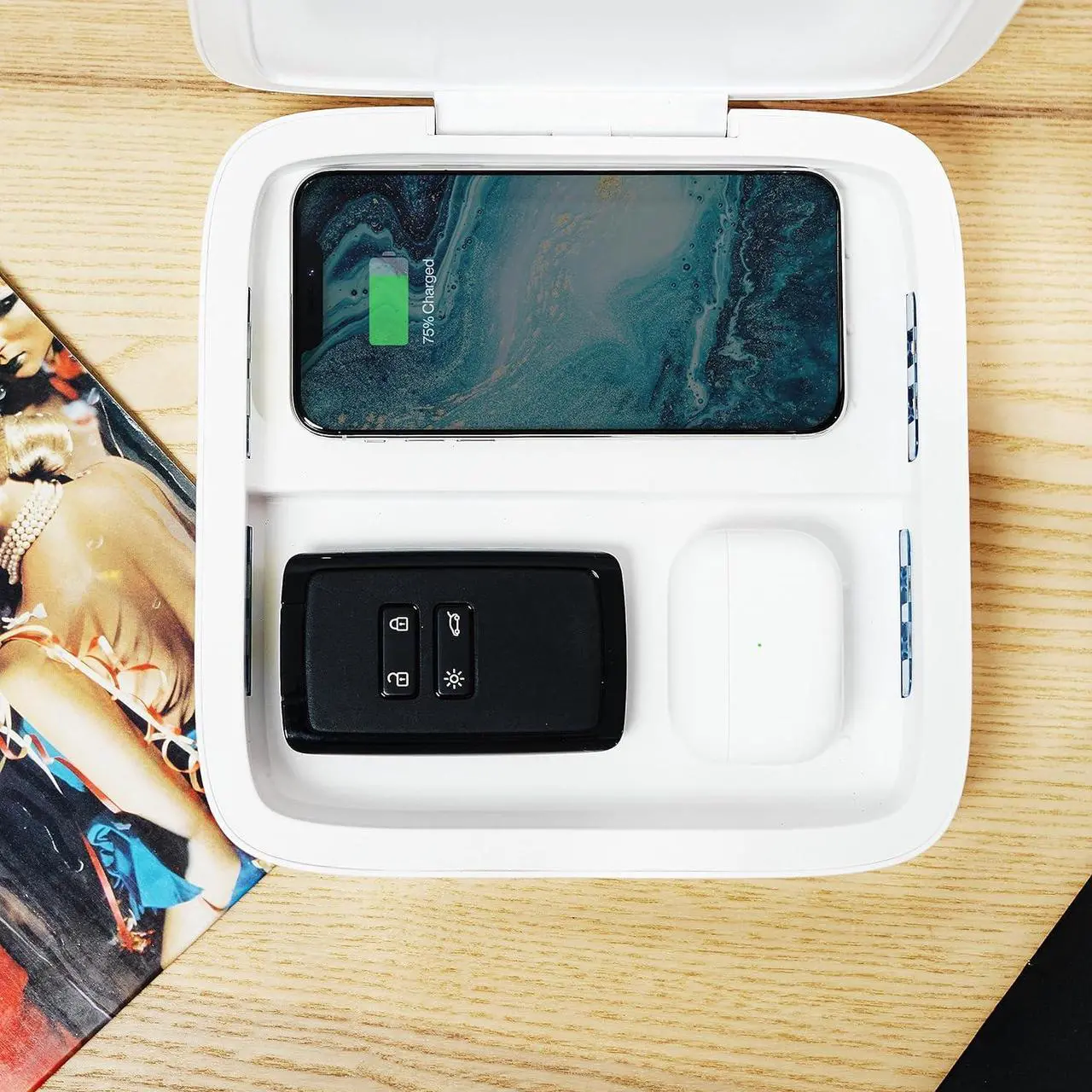 Alt view image 2 of 7 - Einova Mundus Pro | Charging Station with 2 10W Qi Wireless Fast Chargers  for iPhone, Airpods, Samsung Galaxy