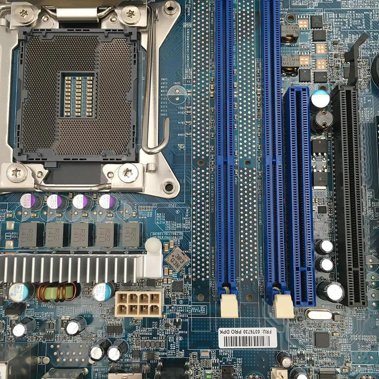 Alt view image 4 of 7 - For System X M4 49Y6130 49Y6133 SAS Server Solid State Disk 200GB 2.5 Inch