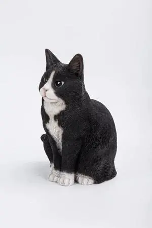 Hi-Line Gift Sitting Cat Statue Hi-Line Gift Sitting Cat Statue