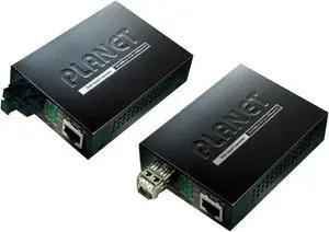 PLANET FT-905A 10/100Base-TX to 100Base-FX Web Smart Media Converter (SFP)