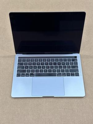 2019 Apple MacBook Air with 1.6GHz Intel Core i5 (13-inch, 8GB RAM, 128GB  SSD Storage) Space Gray (Renewed)