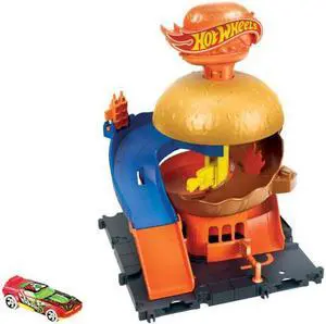 Hw City Burger Blitz Playset