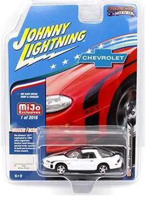 2002 Chevrolet Camaro ZL1 427 Arctic White "Muscle Cars USA" Ltd Ed 2016 pcs 1/64 Diecast Model Car by Johnny Lightning