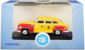 Oxford Diecast 87DS46002 1946-1948 DeSoto Suburban San Francisco Taxi & The Godfather Movie 1 by 87 HO Scale Diecast Model Car, Yellow & Red