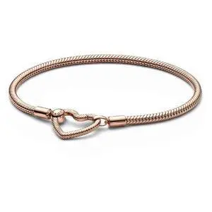 Pandora Moments Heart Closure Snake Chain Bracelet Pandora Moments Heart Closure Snake Chain Bracelet