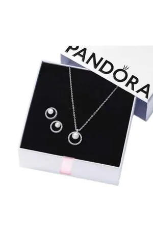 Pandora Pearl & Halo Jewelry Set Pandora Pearl & Halo Jewelry Set