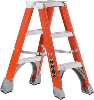 LOUISVILLE FM1503 3 ft Fiberglass Twin Stepladder, 300 lbs. Capacity