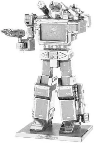 Metal Earth 3D Metal Model Kit - Transformers Soundwave