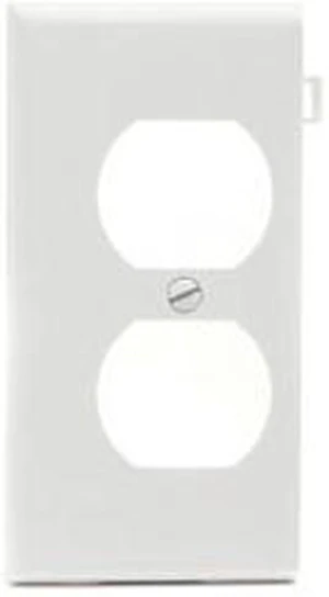 Leviton PSE8-W White Duplex Receptacle Sectional End Wall Plate Leviton PSE8-W White Duplex Receptacle Sectional End Wall Plate
