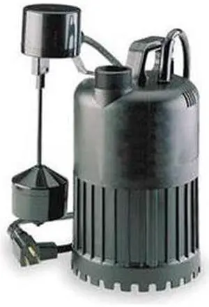 DAYTON 3YU69 1/4 HP 1-1/4" M Submersible Sump Pump 120V AC Vertical