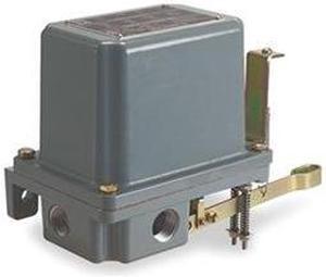 Square D Alternator Lqd Lvl Swch,Close on Rise HAWA 9038AR1