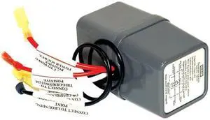 Viair 90110 Pressure Switch with Relay  1/8in NPT M Port  85 psi On  105 psi Off