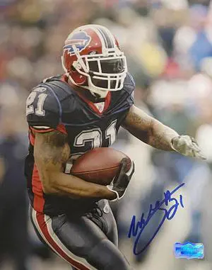 Willis McGahee signed Buffalo Bills 8X10 Photo #21- Radtke Hologram
