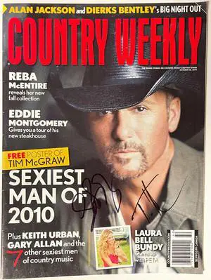 Tim McGraw & Laura Bell Bundy dual signed 2010 Country Weekly Magazine- Beckett Review