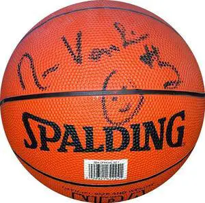 Norm Van Lier signed Spalding NBA I/O Basketball  #2  Beckett Review (Chicago Bulls/3X All Star)