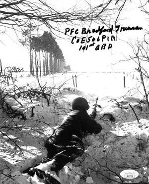 Bradford Freeman signed WWII Band of Brothers Vintage B&W 8x10 Photo- JSA #JJ96478- E Company 506 PIR- 101st ABD