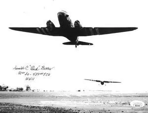 Gerald Bud Berry signed WWII Vintage B&W 8x10 Photo- JSA #SS17737- 91st Squadron/439th Troop Carrier Group