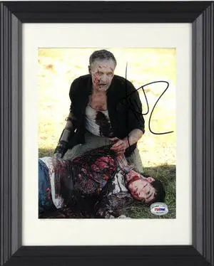 Michael Rooker signed The Walking Dead Zombie Merle Dixon 8x10 Photo Custom Framing imperfect- PSA #W20499