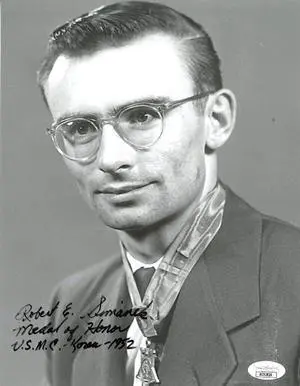 Robert Simanek signed Korean War Vintage B&W 8x10 Photo- JSA #AC92824- Medal of Honor/USMC Korea 1952