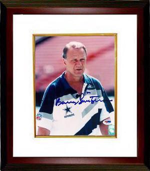 Barry Switzer signed Dallas Cowboys 8x10 Photo Custom Framed (white shirt)- PSA Hologram