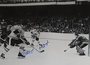Fred Stanfield signed Boston Bruins 16x20 B&W Photo with Johnny Bucyk