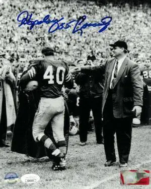 Howard "Hopalong" Cassady signed Ohio State Buckeyes B&W 8x10 Photo- JSA Holo w/ Woody Hayes (55 Heisman)