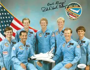 Robert "Hoot" Gibson signed NASA Astronaut Pilot 8x10 Photo Best Always!- JSA Hologram #DD64522