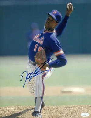 Doc/Dwight Gooden signed New York Mets 11X14 Photo- JSA Hologram (gray jersey)