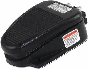 LINEMASTER 632-S General Purpose Foot Switch, SPDT, Momentary, 125/250V AC, 1,