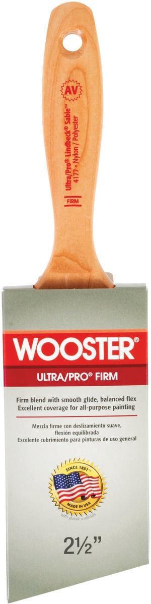Wooster Ultra/Pro Firm 2-1/2 In. Angle Varnish Paint Brush 4177-2 1/2