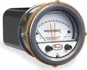 DWYER INSTRUMENTS A3003 Pressure switch/gage, range 0-3.0" w.c.