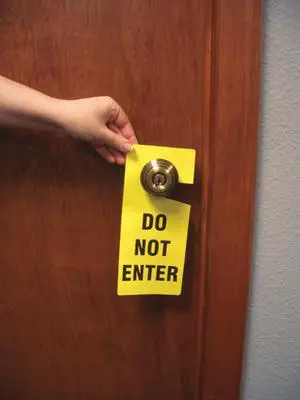 ACCUFORM TAD836 Door Knob Hanger Tag, 9 in H, 4 in W, English, TAD836,PK10