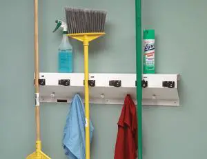 THE CLINCHER 333-6 WHT2 Mop/Broom Holder,6 Handle,34 In