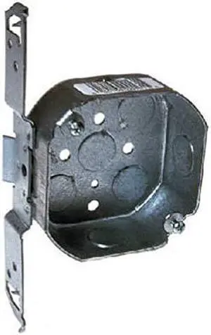 Hubbell-Raco 161 1-1/2-Inch Deep, 1/2-Inch Side Knockouts, Wood/Metal Stud Bracket 4-Inch Octagon Box