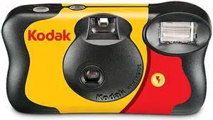 FunSaver 35mm Single Use Camera FunSaver 35mm Single Use Camera